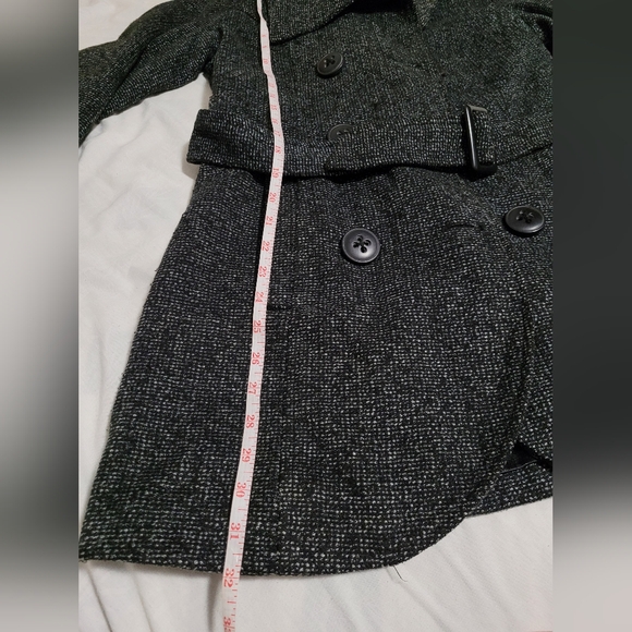 Reitmans Coat size small double-breasted - Picture 6 of 9